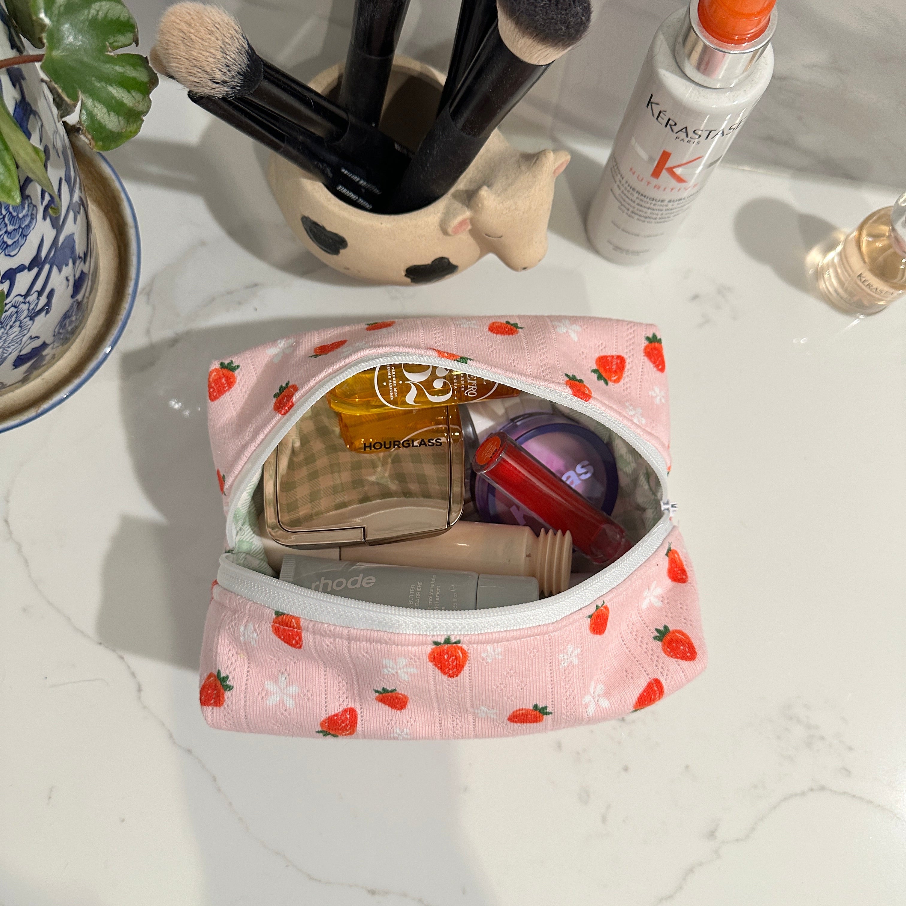 Small Cosmetic Bag - Strawberry