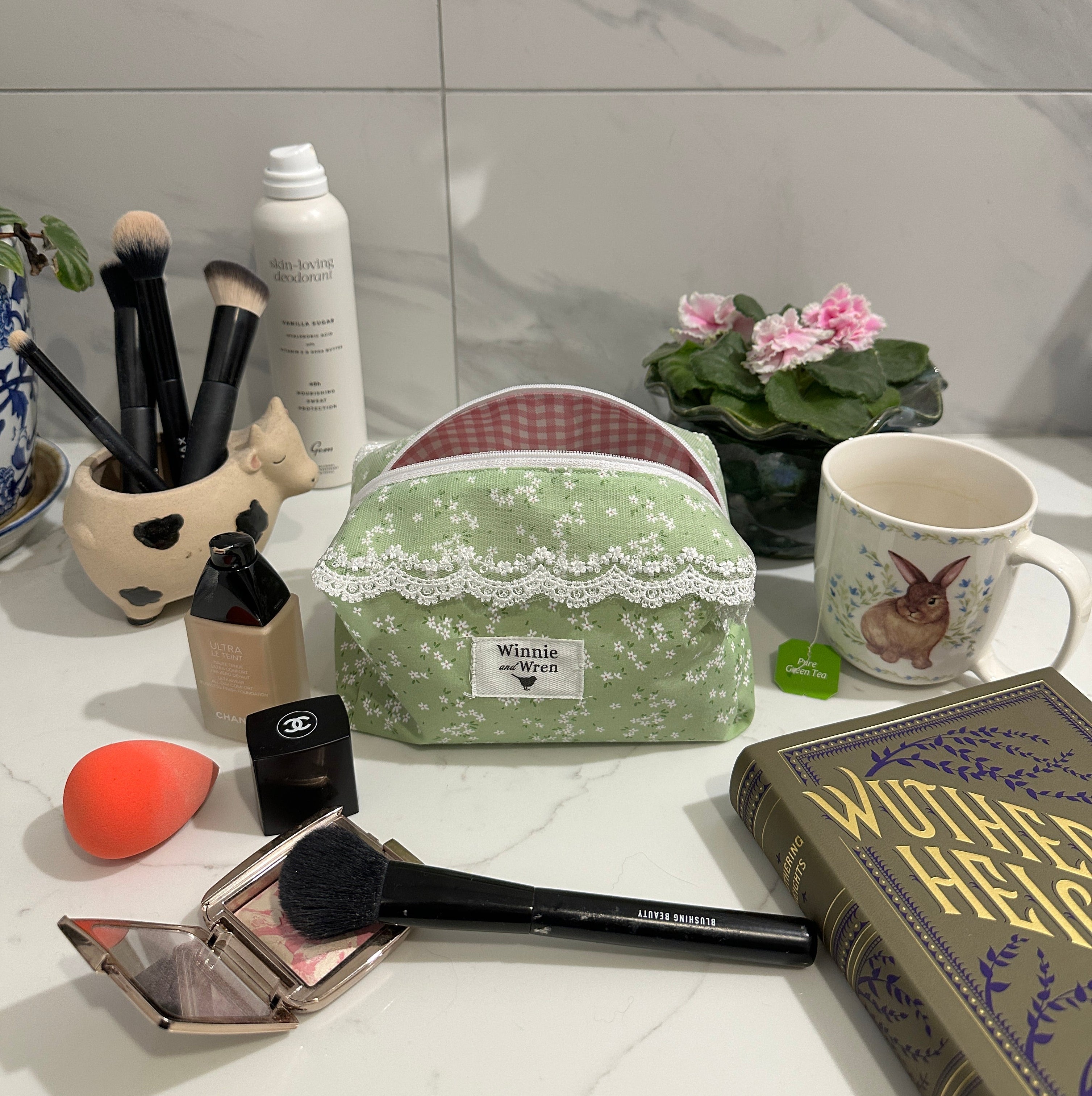 Lace Green Daisy Handmade Makeup Bag