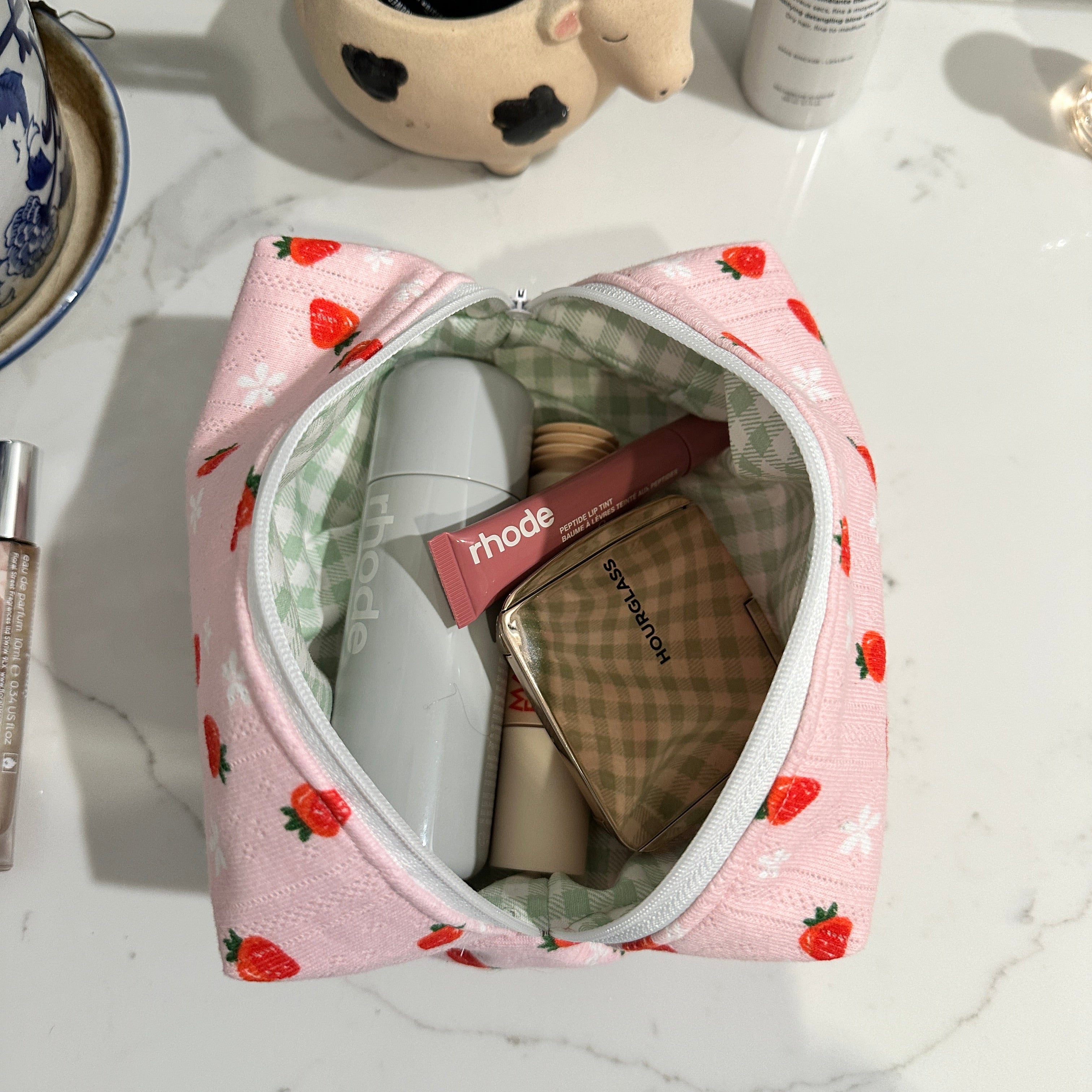 Small Cosmetic Bag - Strawberry