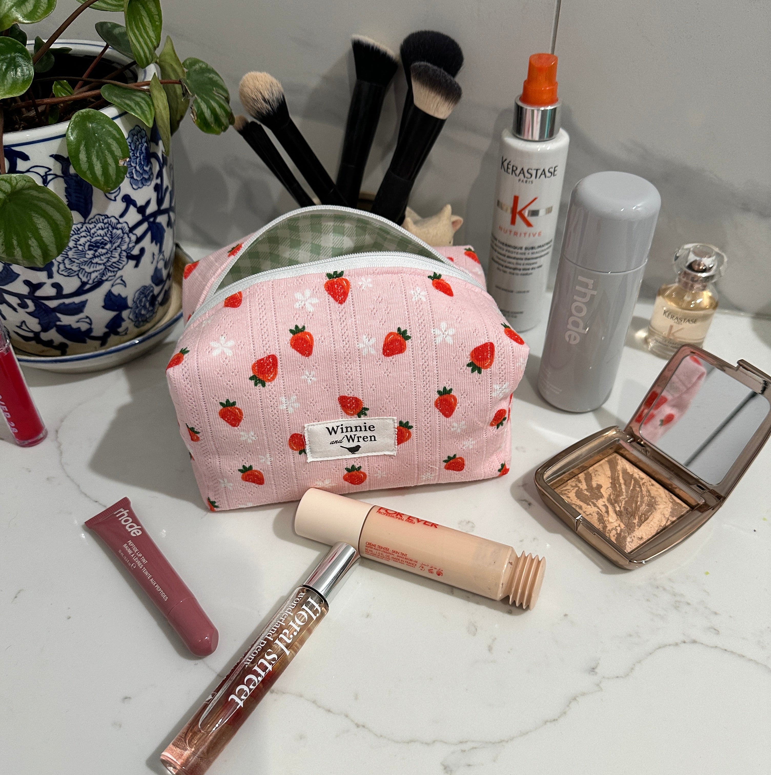 Small Cosmetic Bag - Strawberry