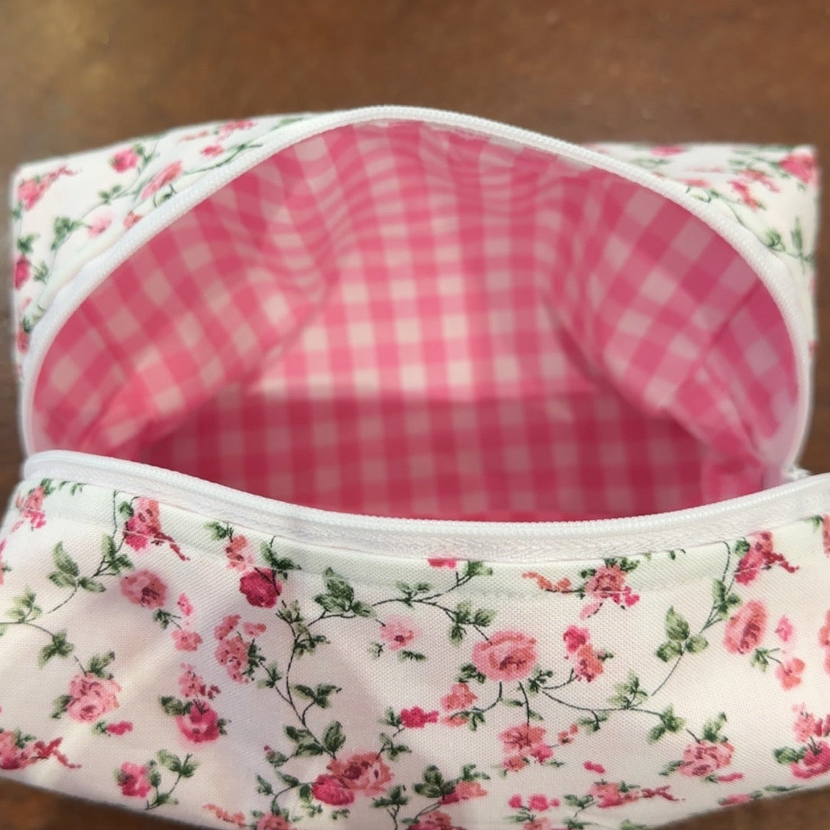 Small Cosmetic Bag - Pink Roses